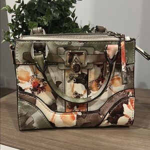 NEW GUESS Floral Multi-Color Mini Crossbody Handbag